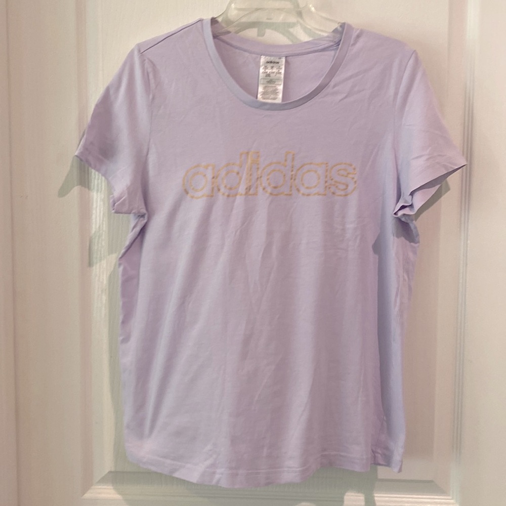 Adidas Tshirt